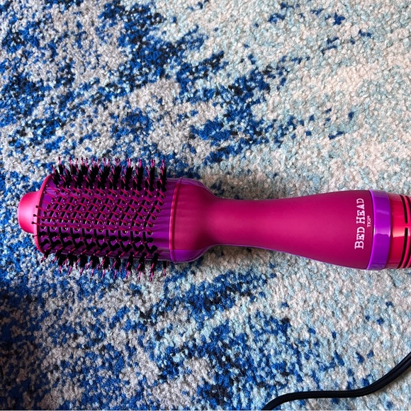 BedHead Blow Out Freak Blow Out Brush - Picture 2 of 8